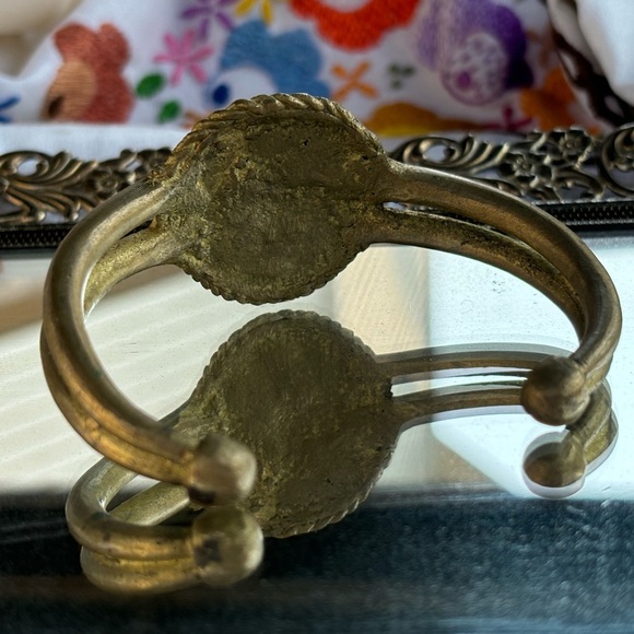 African Brass Cuff Bracelet Tribal Face Design – Handcrafted Statement Jewelry - Picture 5 of 11
